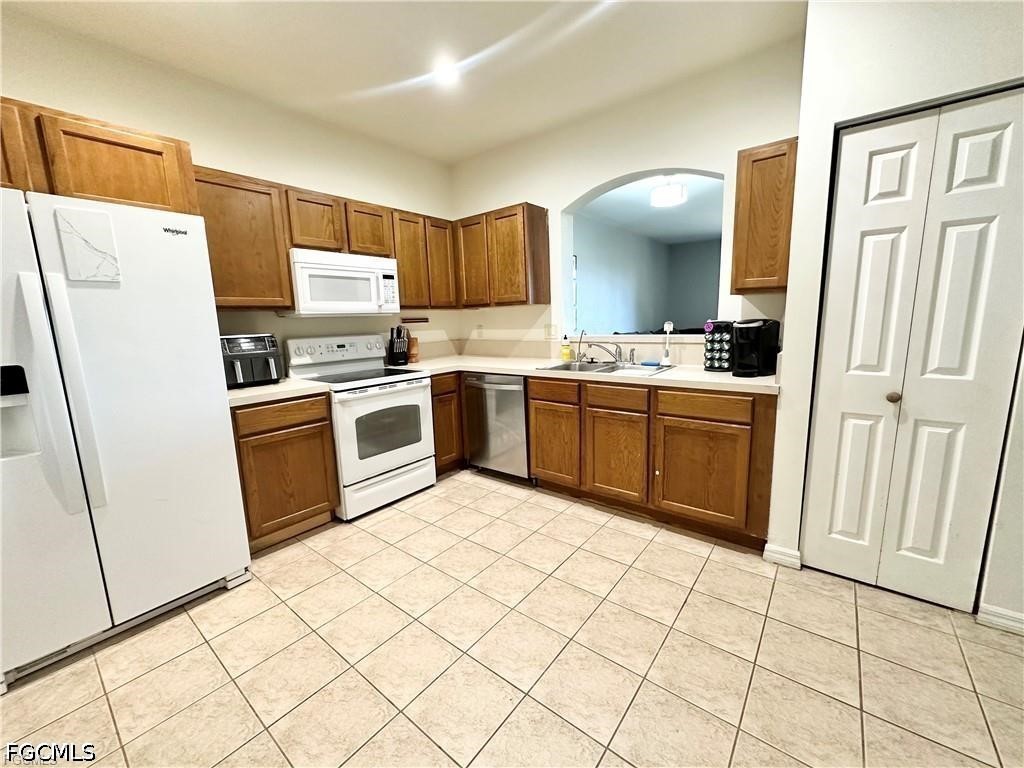 3 Bed Pool Home for Sale in Fort Myers, photo 12