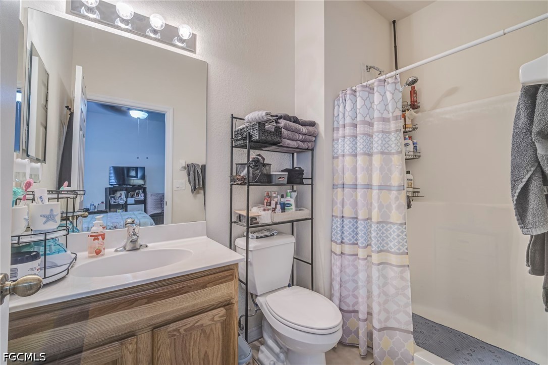 4 Bed SingleFamilyResidence for Sale in Lehigh Acres, photo 12