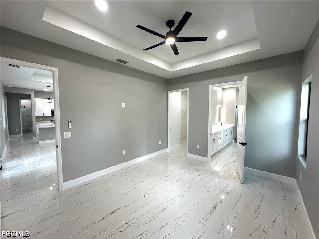3 Bed SingleFamilyResidence for Sale in Lehigh Acres, photo 12