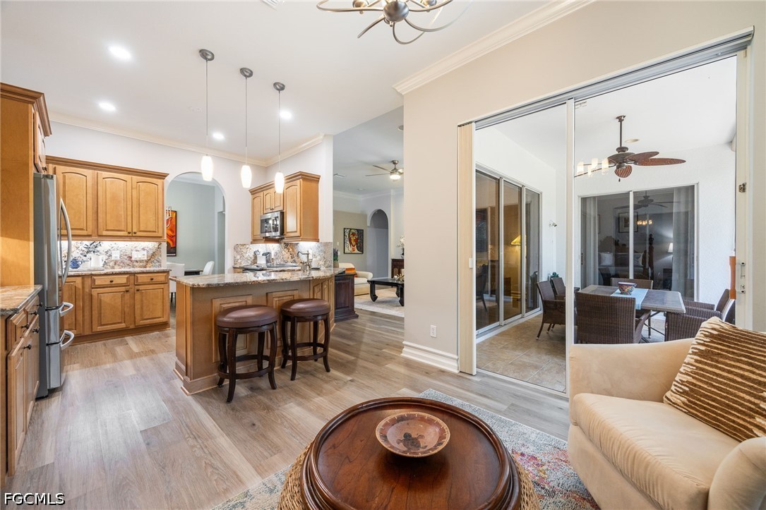 2 Bed SingleFamilyResidence for Sale in Naples, photo 12