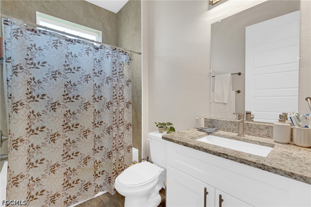 3 Bed SingleFamilyResidence for Sale in Port Labelle, photo 12