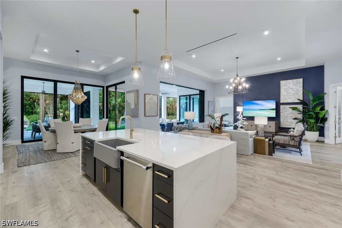 4 Bed SingleFamilyResidence for Sale in Naples, photo 12