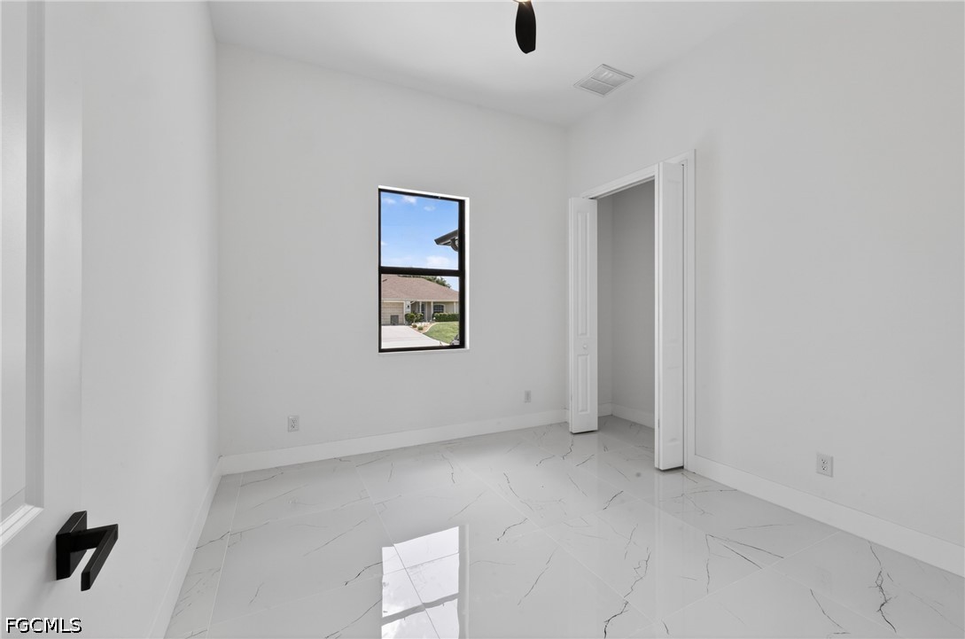 4 Bed SingleFamilyResidence for Sale in Cape Coral, photo 12