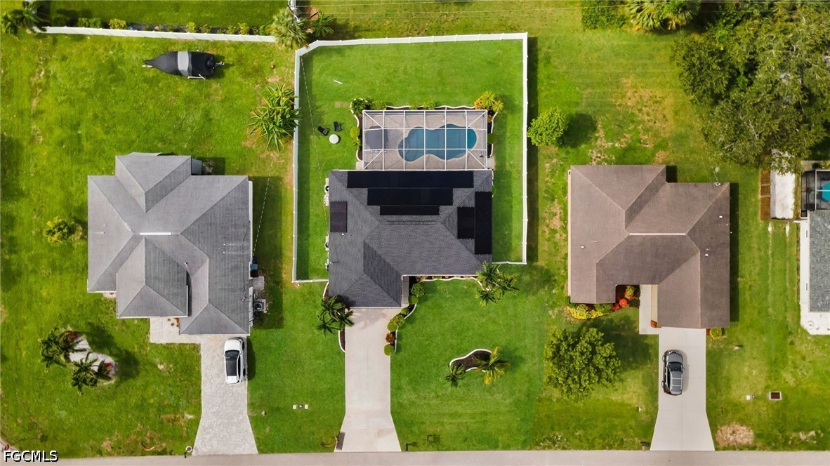 3 Bed Pool Home for Sale in Cape Coral, photo 12