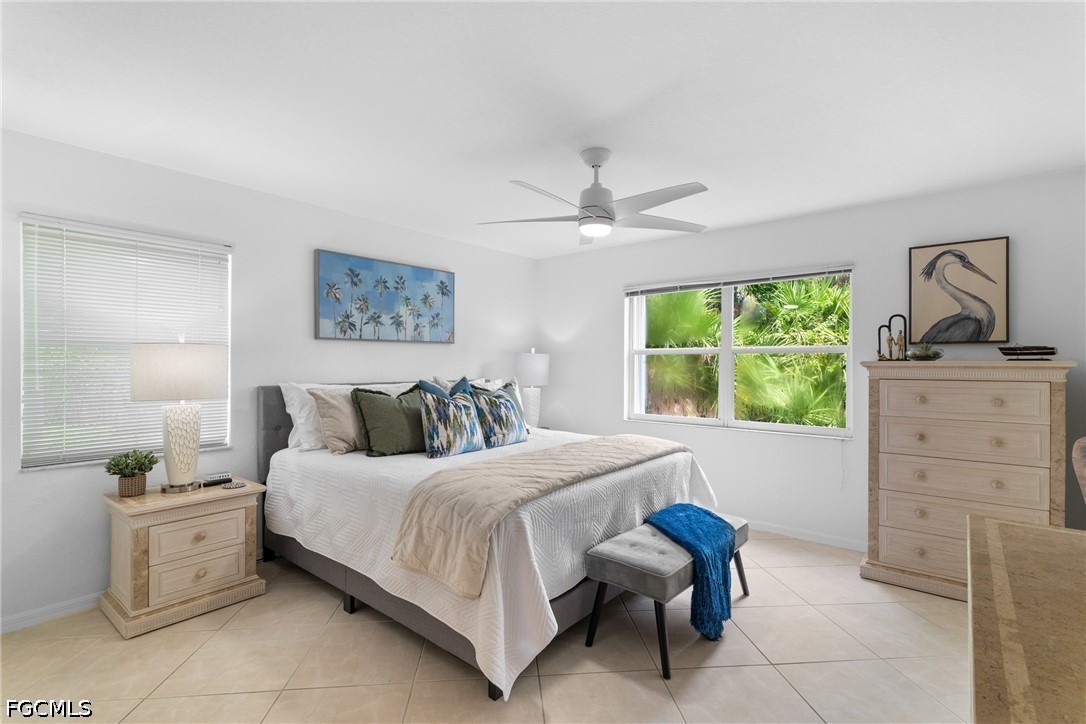 2 Bed Condominium for Sale in Naples, photo 12