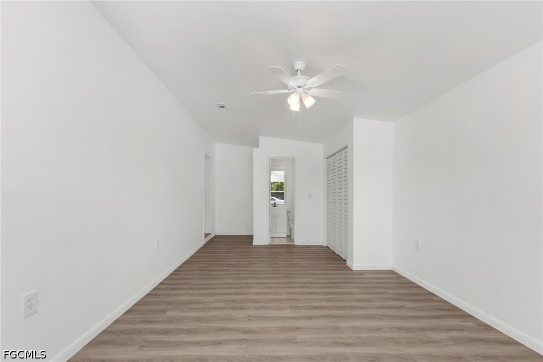 3 Bed SingleFamilyResidence for Sale in Port Charlotte, photo 12