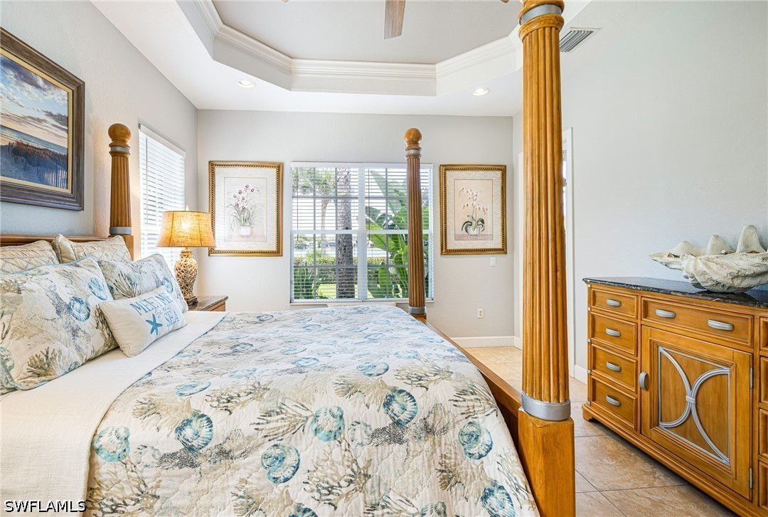 4 Bed Waterfront Home for Sale in Aster Place, photo 12