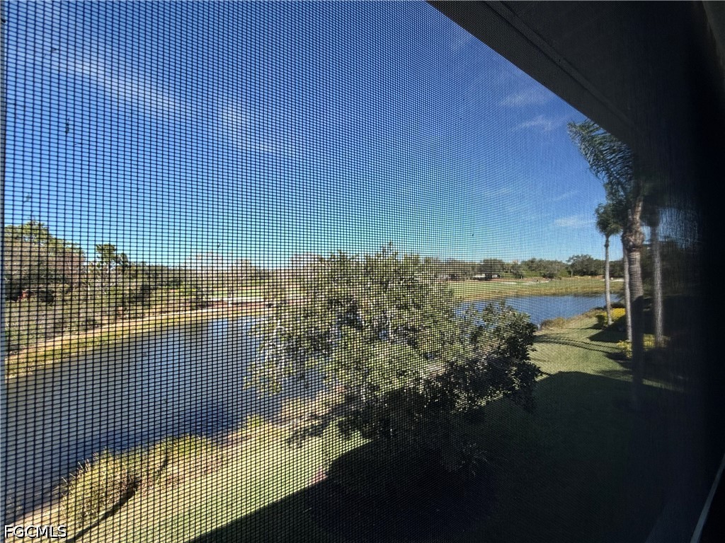 2 Bed Waterfront Home for Sale in Hidden Lakes, photo 12