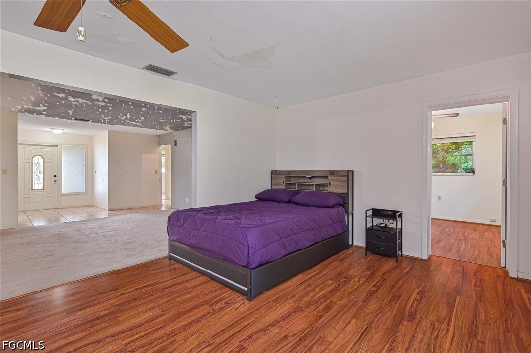 4 Bed SingleFamilyResidence for Sale in Cape Coral, photo 12