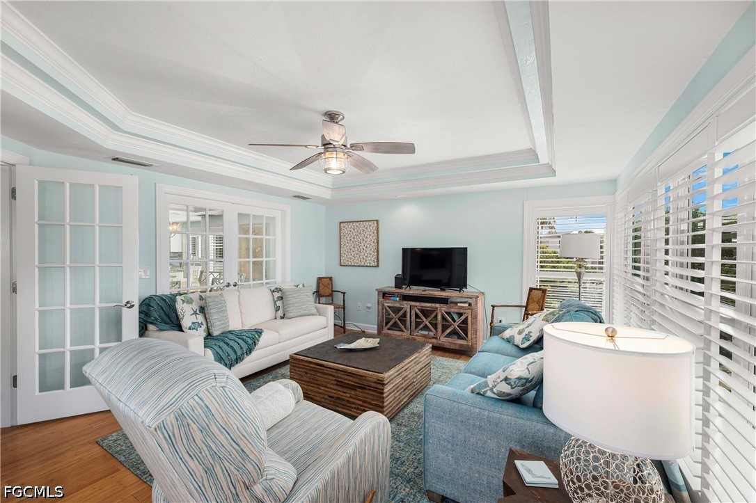 4 Bed Pool Home for Sale in Sanibel, photo 12
