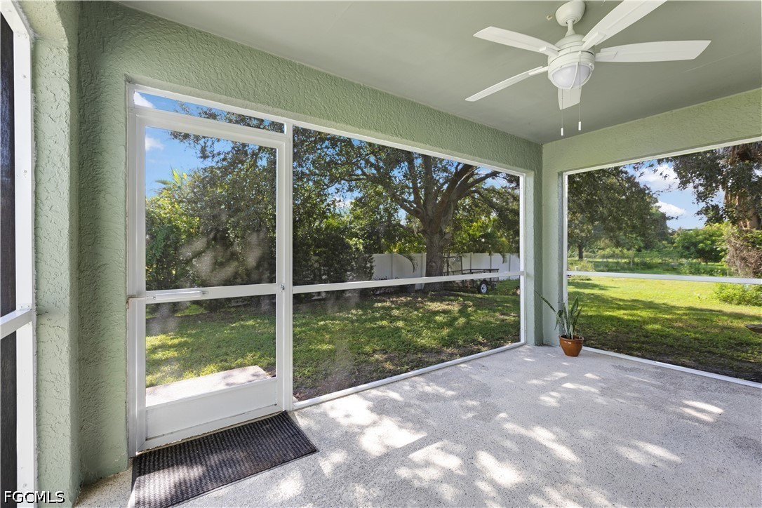3 Bed SingleFamilyResidence for Sale in Cape Coral, photo 12