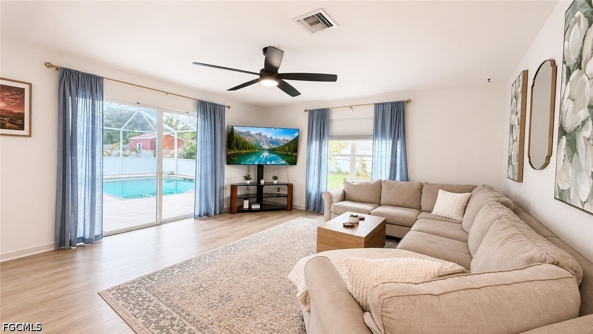 3 Bed Pool Home for Sale in Fort Myers, photo 12