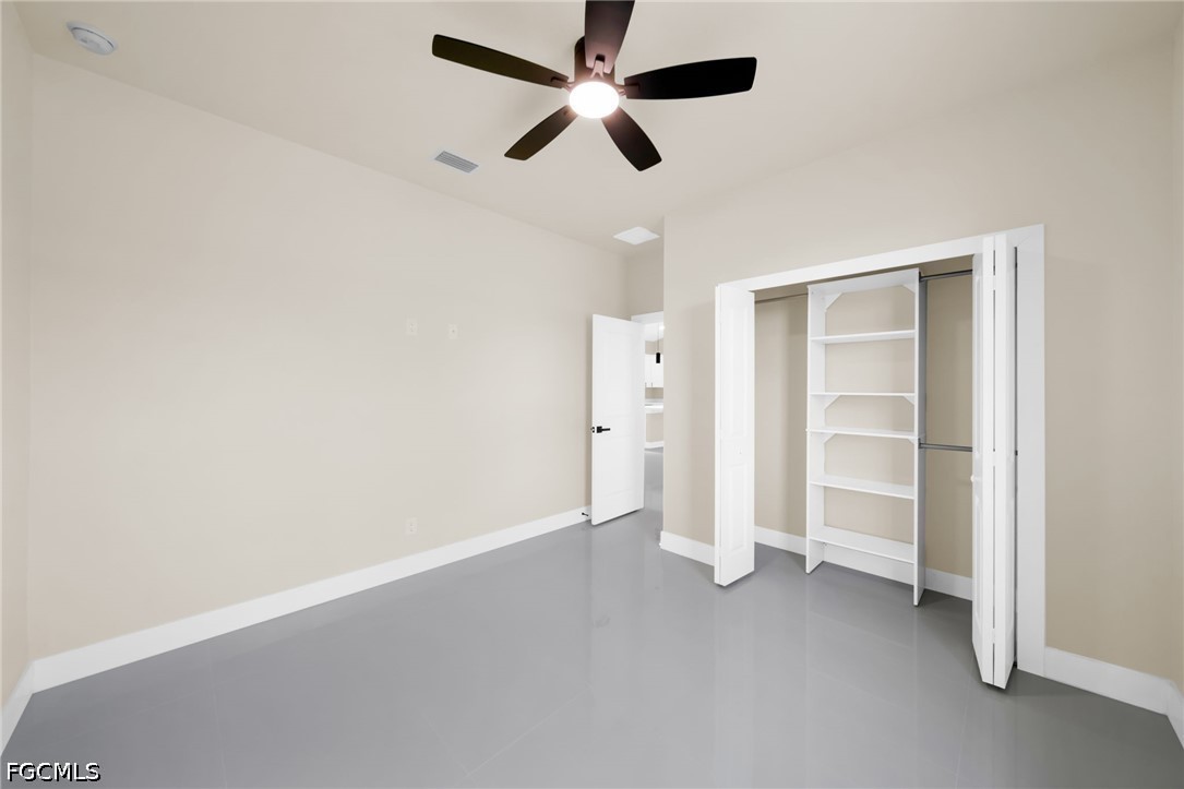 4 Bed SingleFamilyResidence for Sale in Cape Coral, photo 12