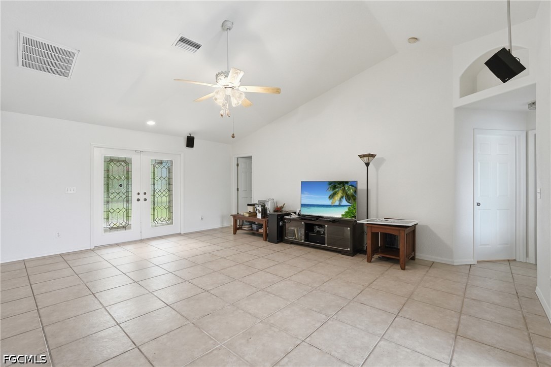 3 Bed Pool Home for Sale in Cape Coral, photo 12