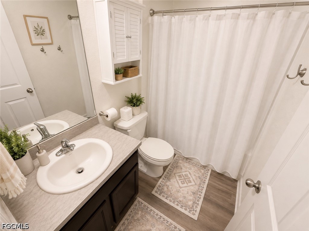 3 Bed SingleFamilyResidence for Sale in Cape Coral, photo 12