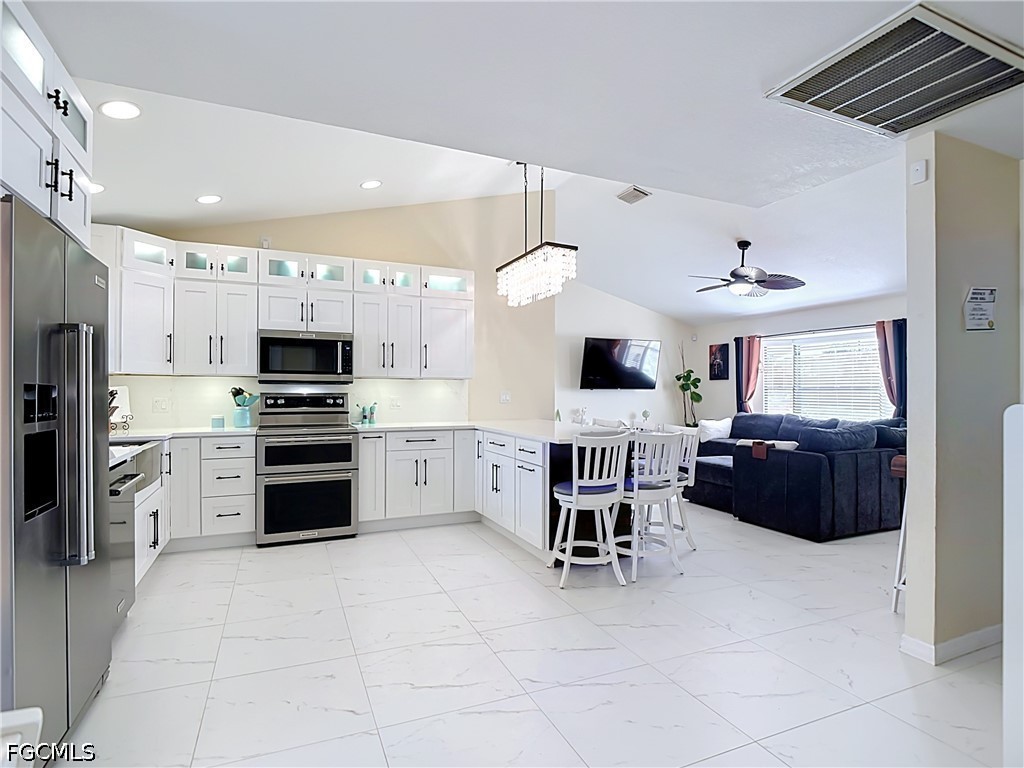 3 Bed Pool Home for Sale in San Carlos Park, photo 12