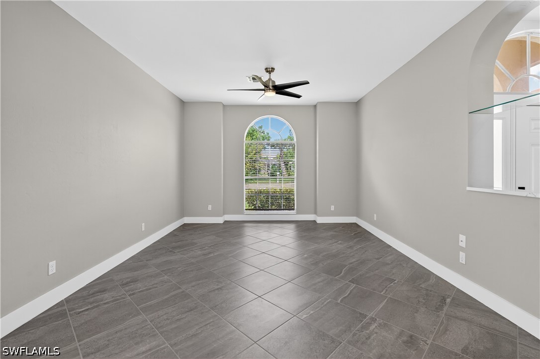 3 Bed Pool Home for Sale in Crown Pointe East, photo 12