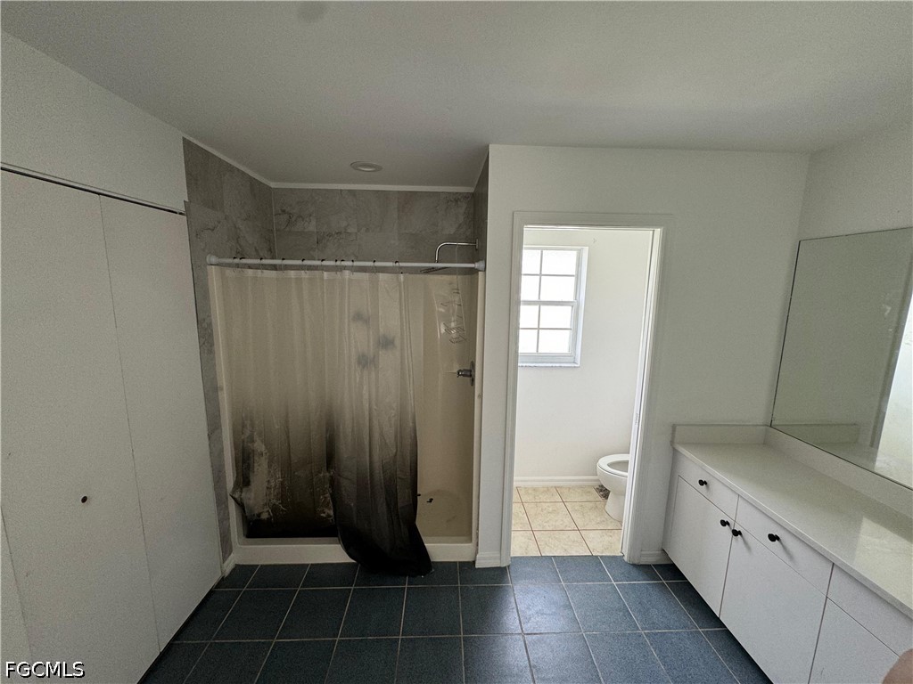 3 Bed SingleFamilyResidence for Sale in Fort Myers, photo 12