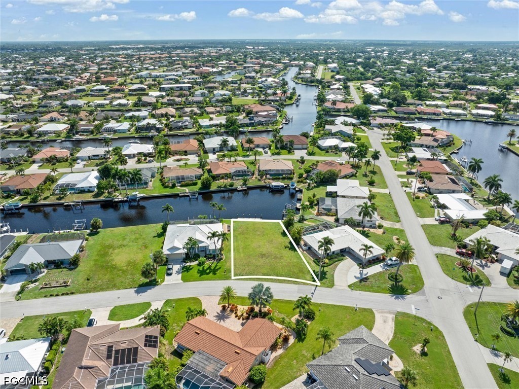 Waterfront Home for Sale in Punta Gorda Isles, photo 12