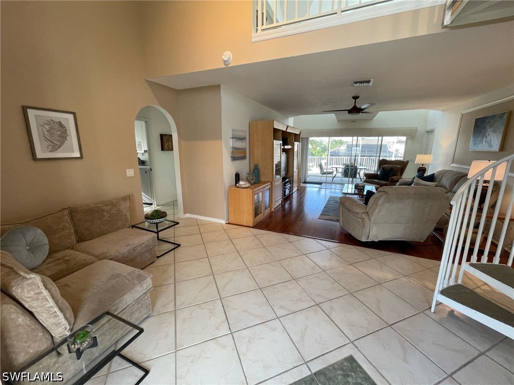 4 Bed Pool Home for Sale in Isles Of Capri, photo 12