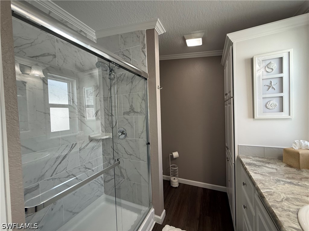 2 Bed ManufacturedHome for Sale in Naples, photo 12