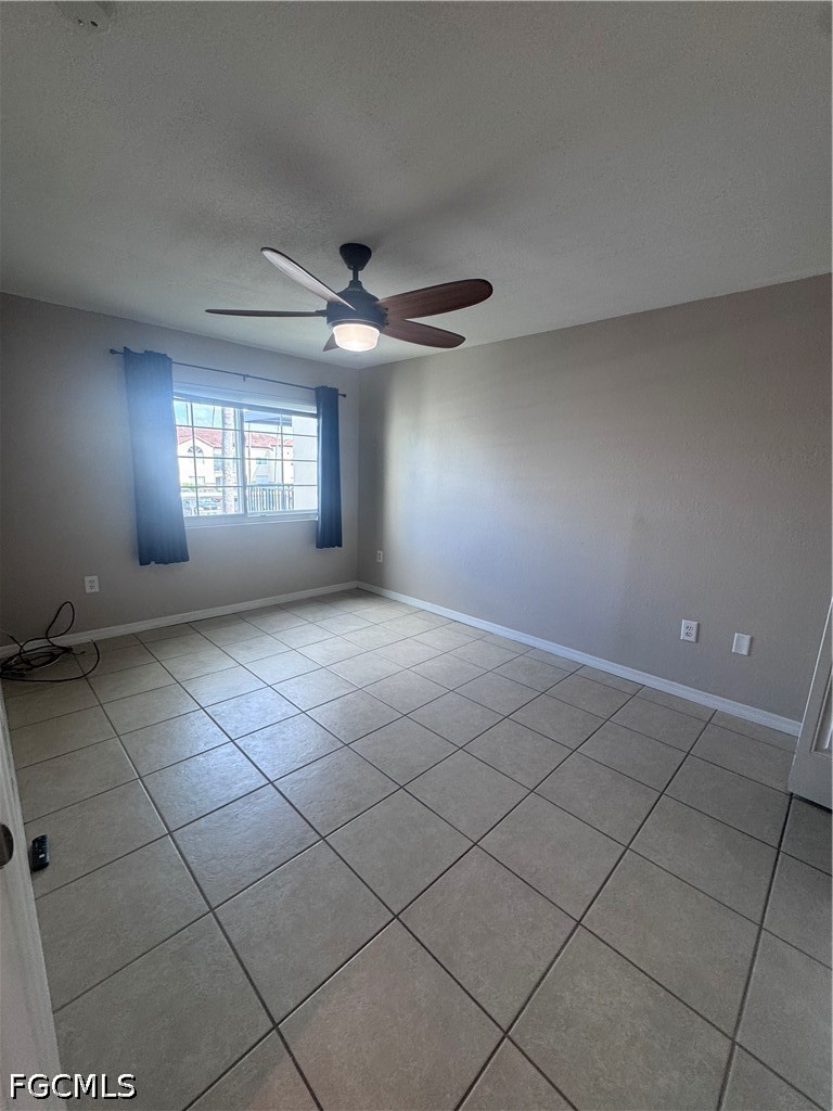 3 Bed Condominium for Sale in Fort Myers, photo 12