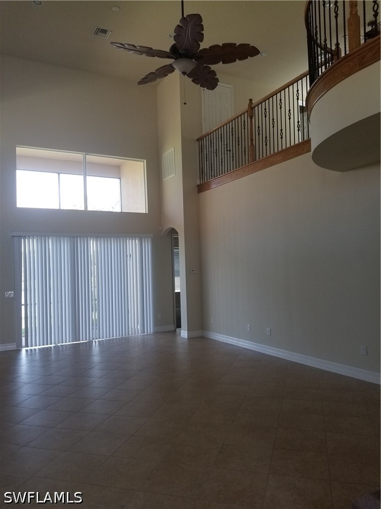 4 Bed Waterfront Home for Sale in Fort Myers, photo 12