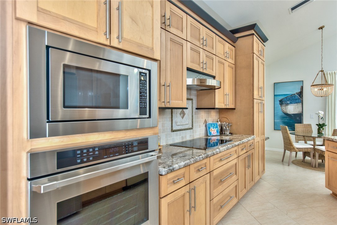 3 Bed Pool Home for Sale in Pelican Marsh, photo 12