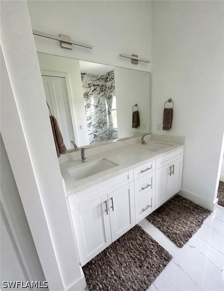 3 Bed Waterfront Home for Sale in Lehigh Acres, photo 12