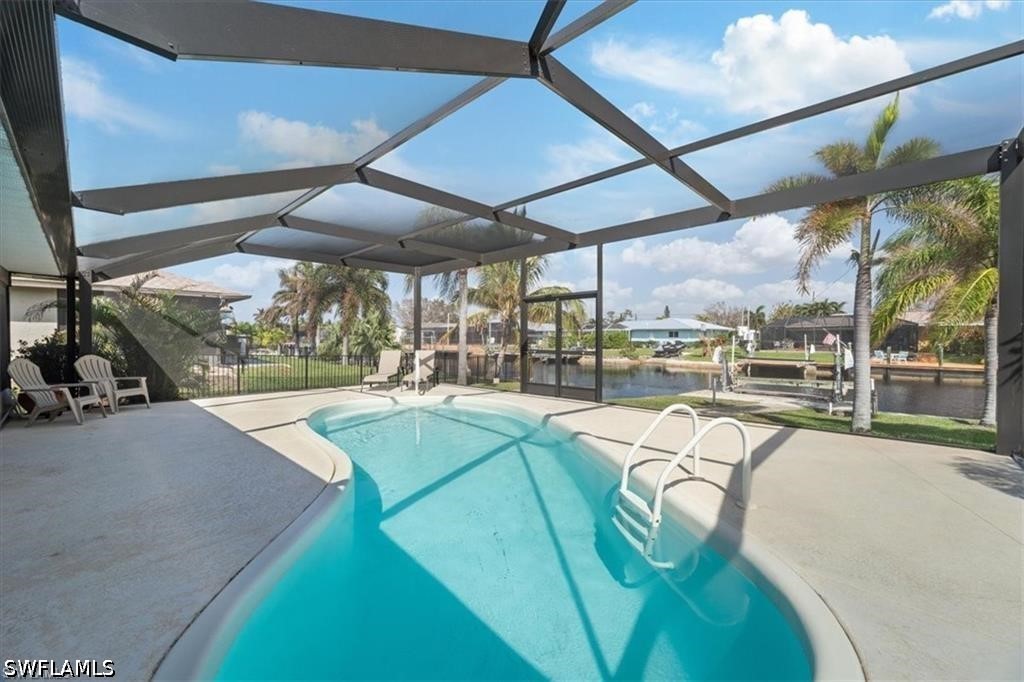 2 Bed Pool Home for Sale in Island Park, photo 12