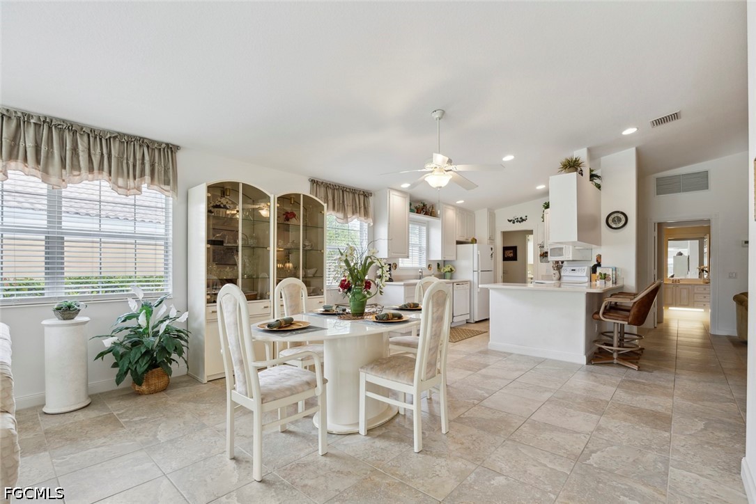 2 Bed Attached for Sale in Bonita Springs, photo 12