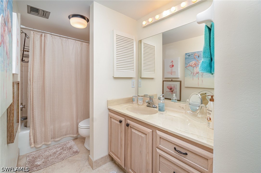2 Bed Waterfront Home for Sale in Naples, photo 12