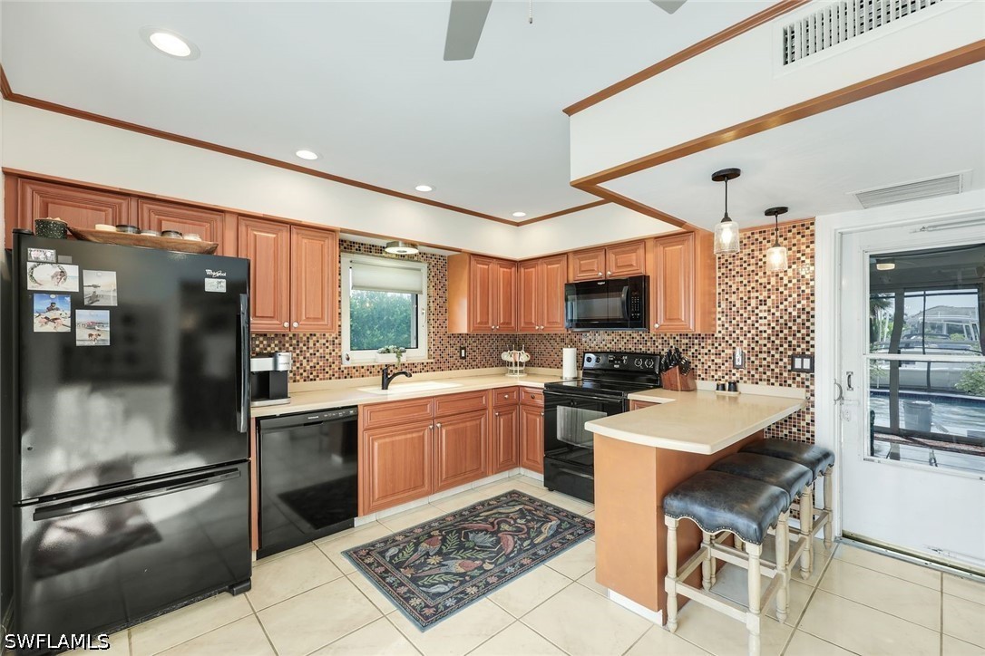 3 Bed Pool Home for Sale in Marco Island, photo 12
