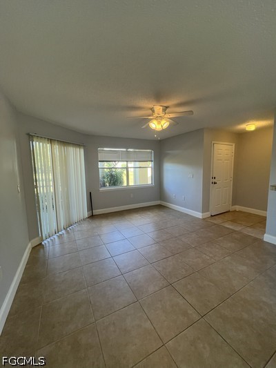 1 Bed Waterfront Home for Sale in Venetian Palms, photo 12