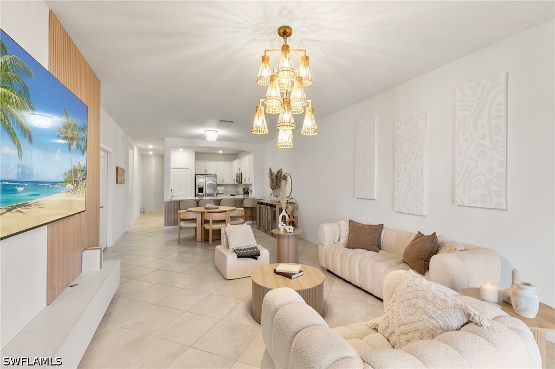 3 Bed Attached for Sale in Naples, photo 12