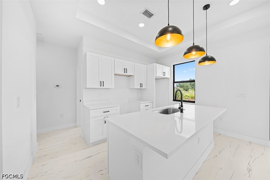 3 Bed SingleFamilyResidence for Sale in Lehigh Acres, photo 12