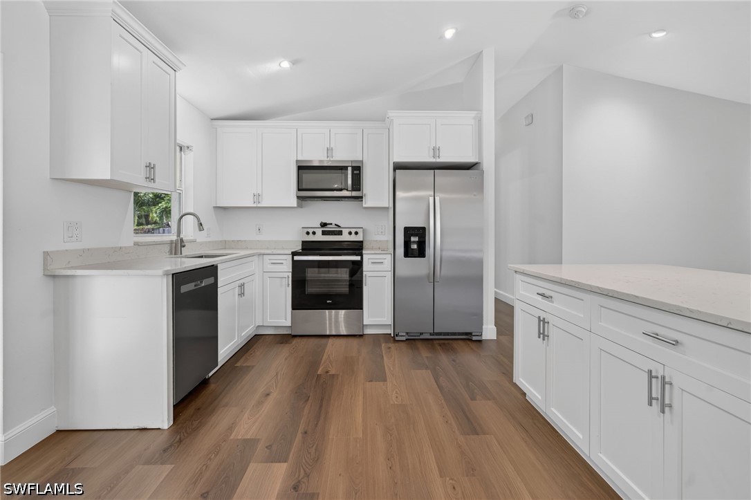3 Bed SingleFamilyResidence for Sale in San Carlos Park, photo 12