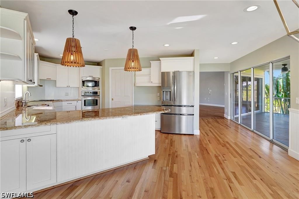 3 Bed Waterfront Home for Sale in Naples, photo 12