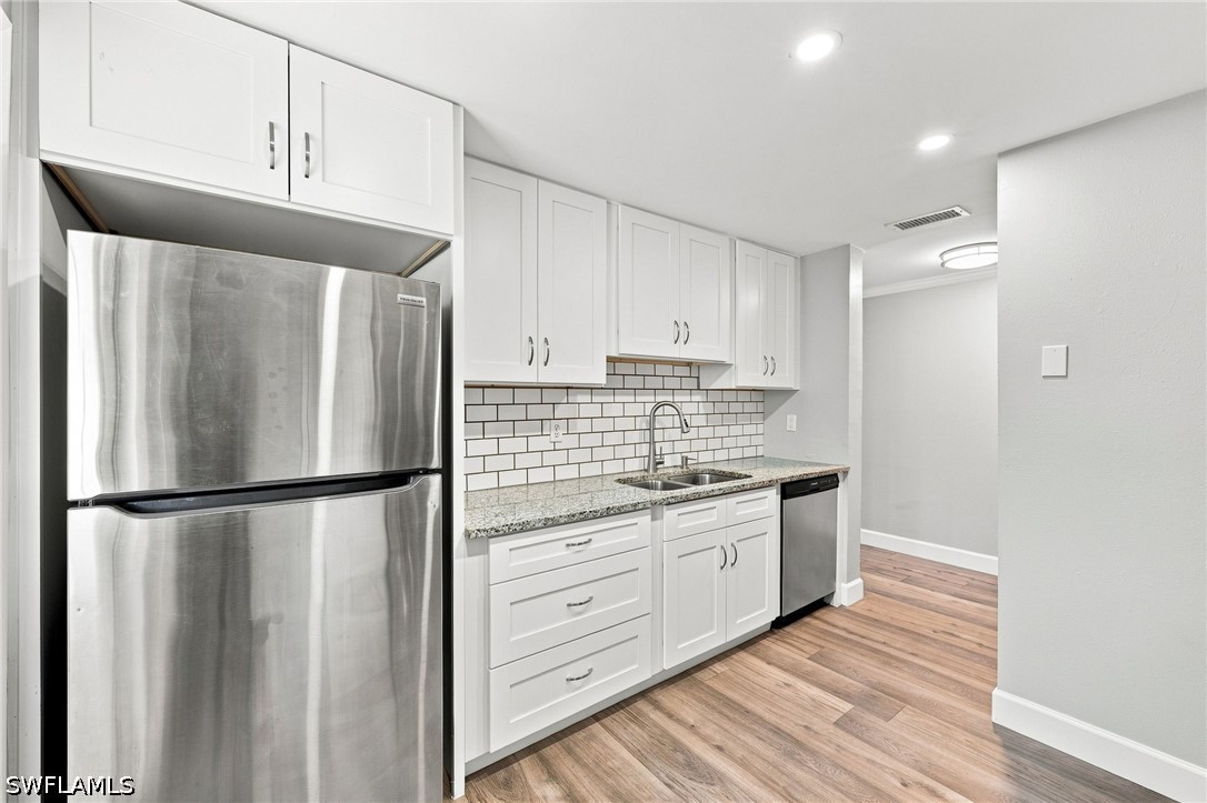 3 Bed SingleFamilyResidence for Sale in San Carlos Park, photo 12