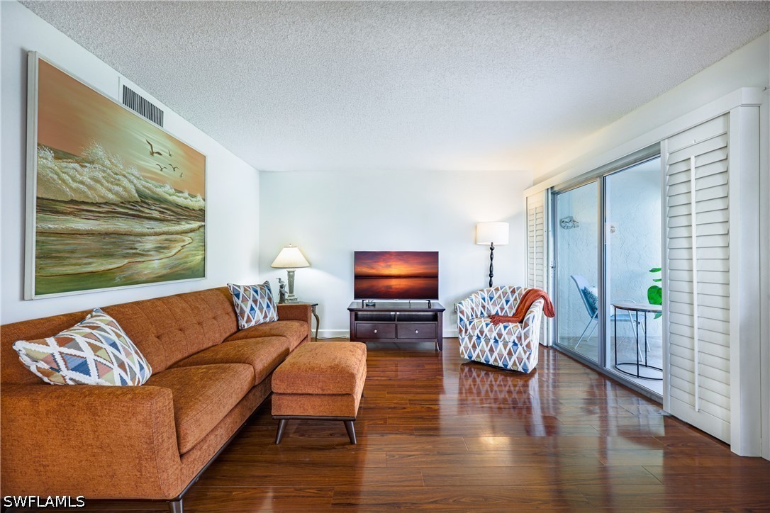 2 Bed Waterfront Home for Sale in Coquina Club, photo 12