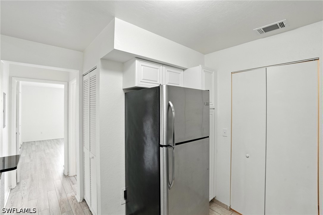 1 Bed Condominium for Sale in Naples, photo 12