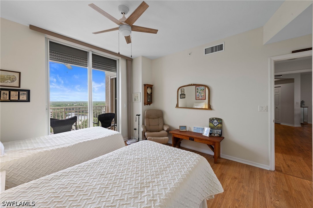 2 Bed Waterfront Home for Sale in Naples, photo 12