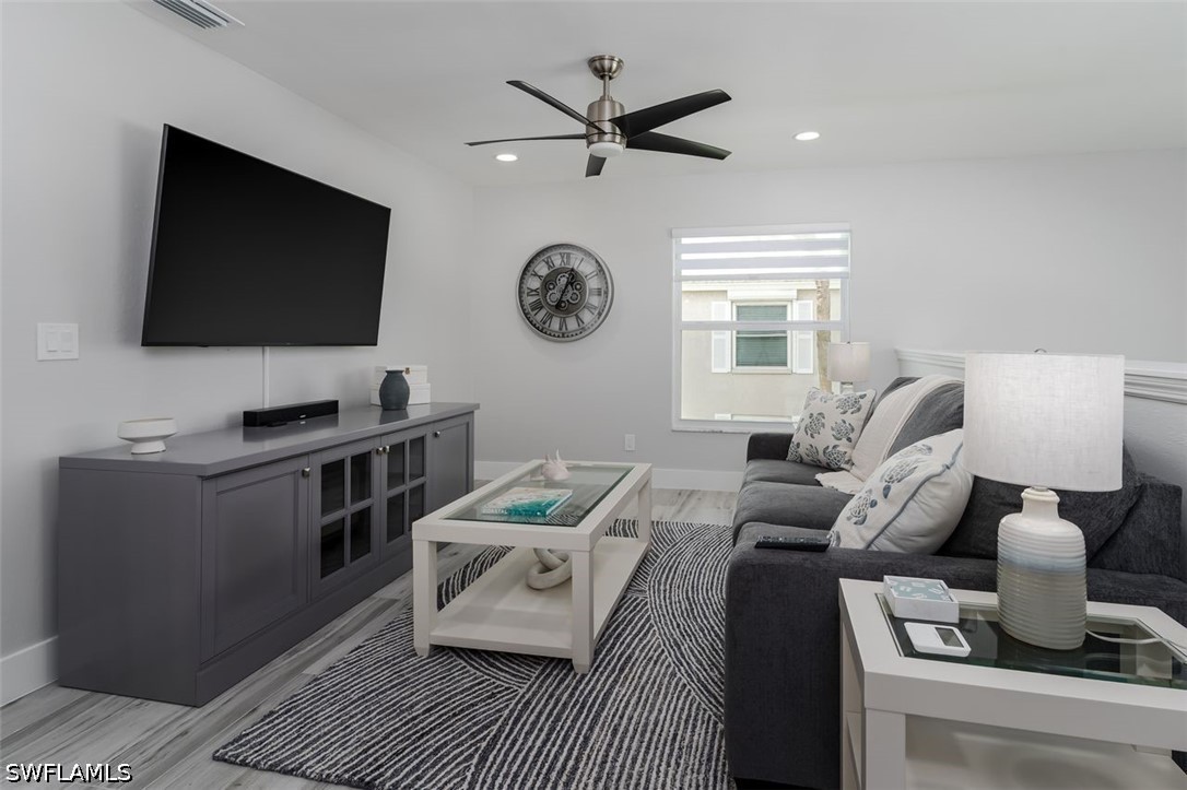 2 Bed Waterfront Home for Sale in Pavilion Club, photo 12