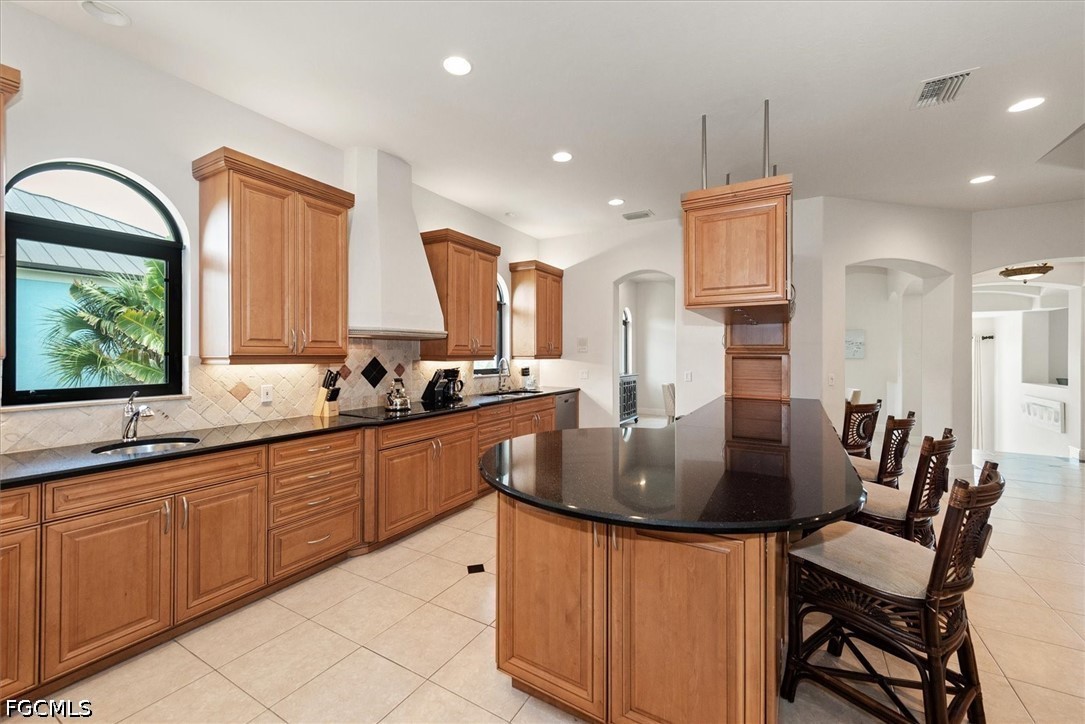 4 Bed Pool Home for Sale in Sanibel, photo 12