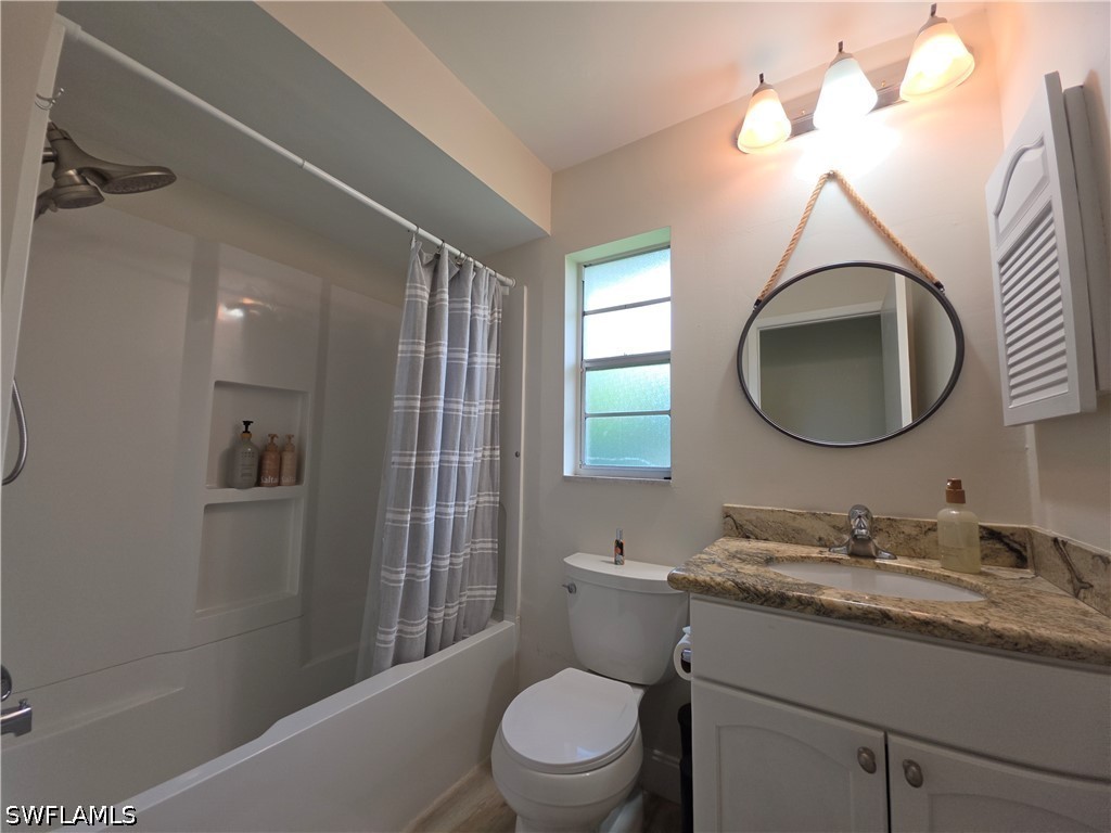 3 Bed Pool Home for Sale in Westlake, photo 12