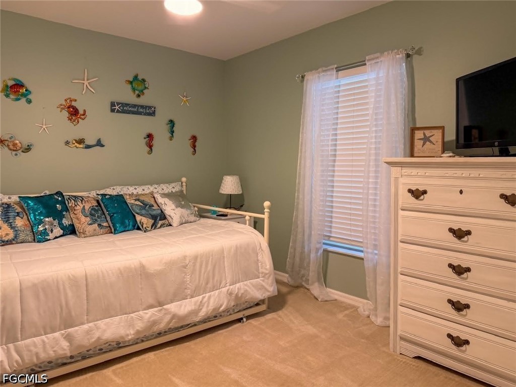 3 Bed Pool Home for Sale in Cape Coral, photo 12
