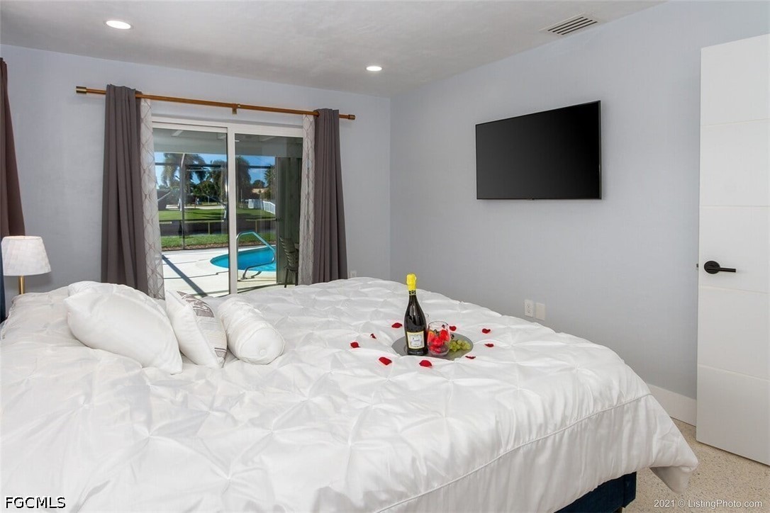 2 Bed Pool Home for Sale in Cape Coral, photo 12