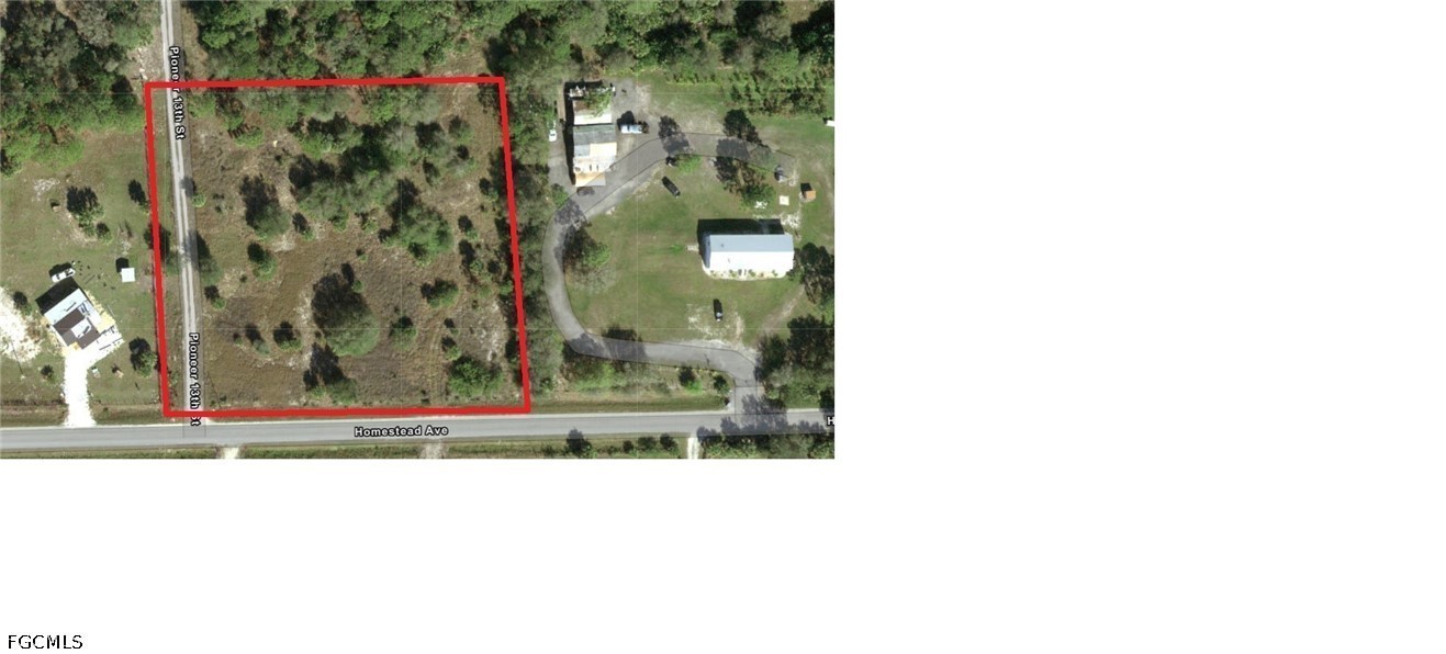 Residential for Sale in Pioneer Plantation, photo 12