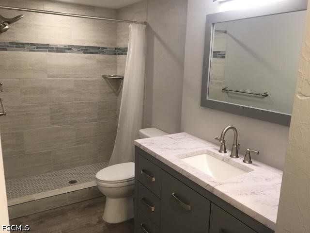 2 Bed Condominium for Sale in Fort Myers, photo 12
