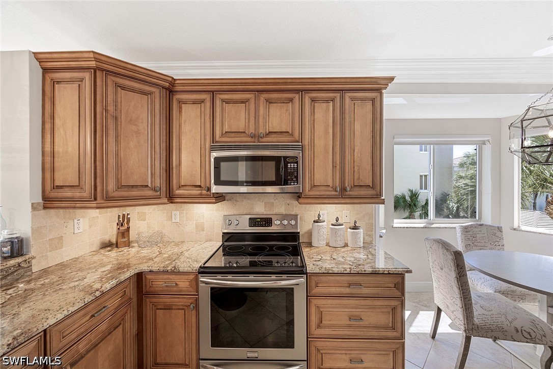3 Bed Condominium for Sale in Pebble Creek, photo 12